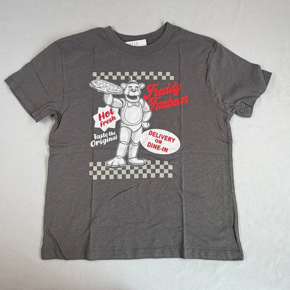Five Nights at Freddys Kids T-Shirt Small Gray Freddy Fazbear Pizza Graphic New